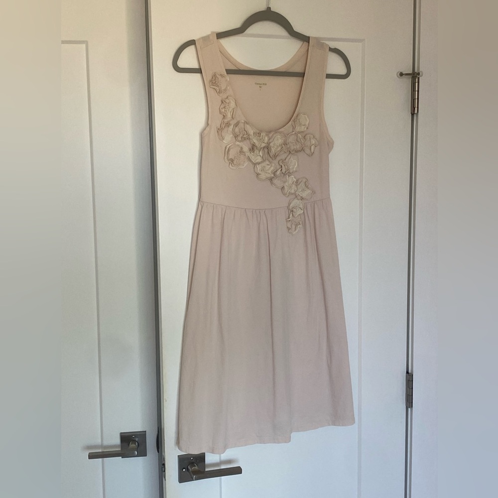 Garnet Hill Ivory Cotton Dress with Floral appliqué Detail Size Small